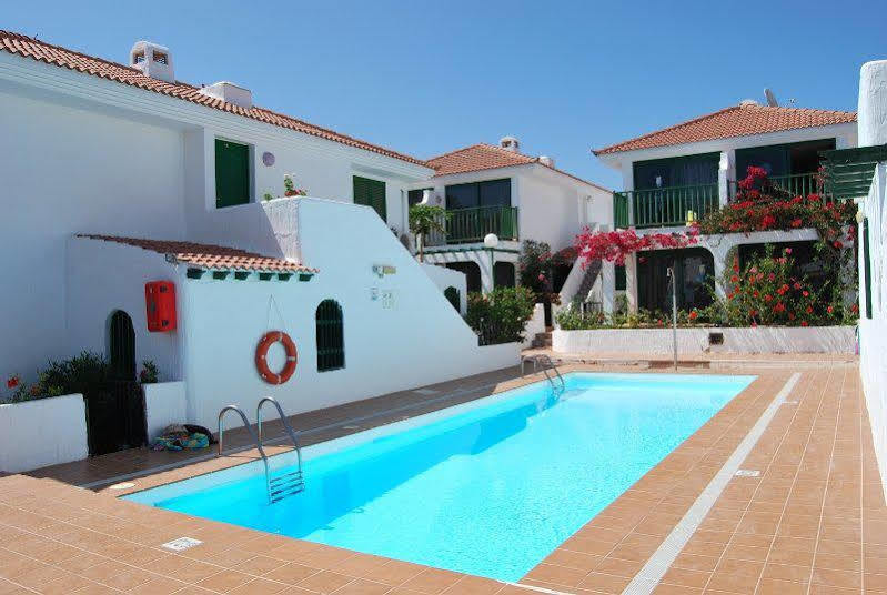 Apartamentos Las Gavias San Agustin  Bagian luar foto