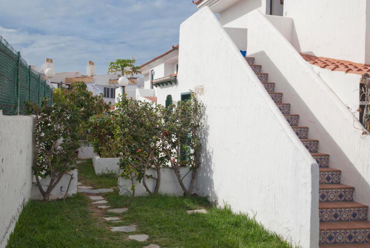 Apartamentos Las Gavias San Agustin  Bagian luar foto